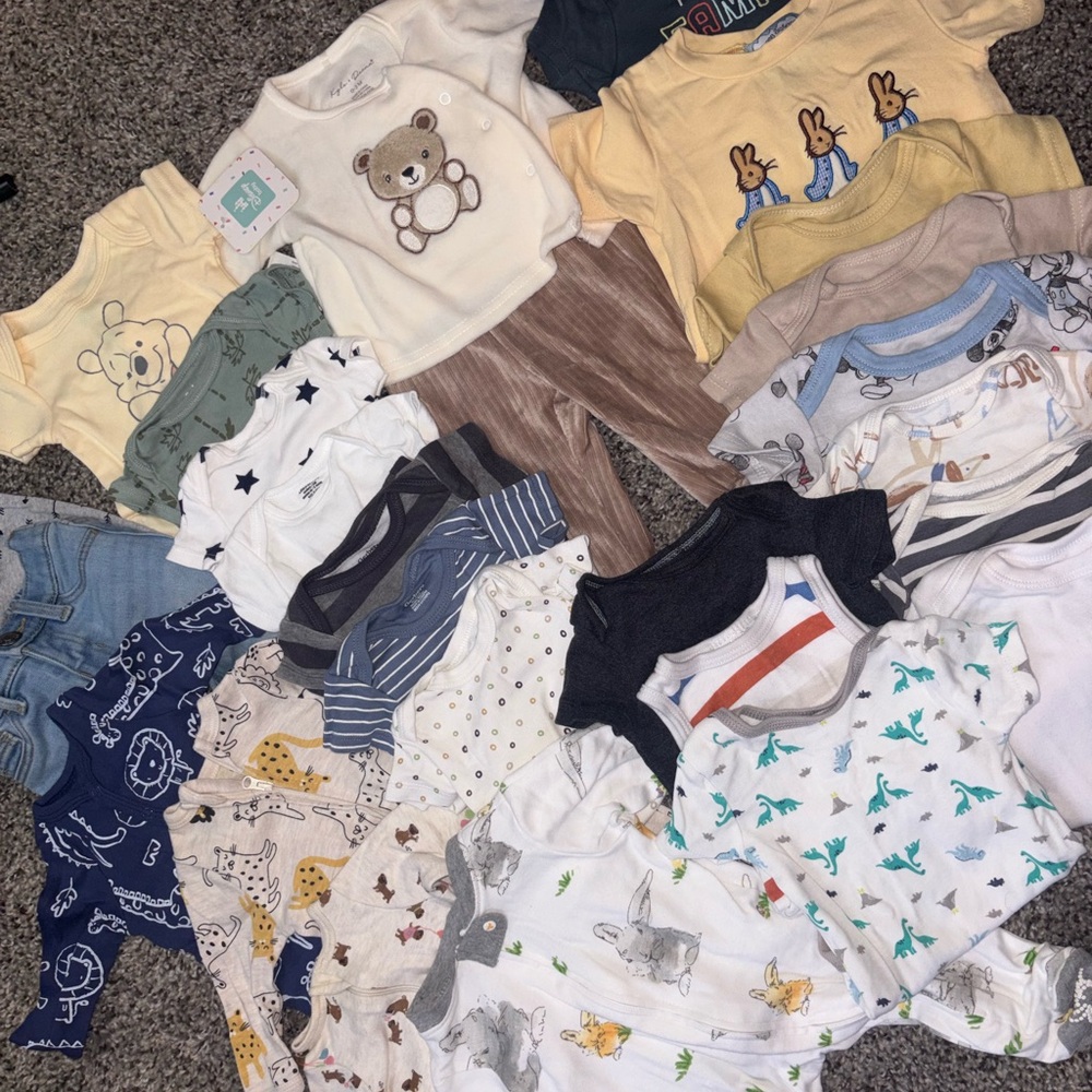 Gerber Baby Onesie Mix in White, Yellow, Blue, Green and Navy